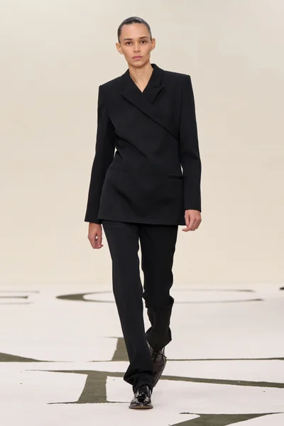Look 62
